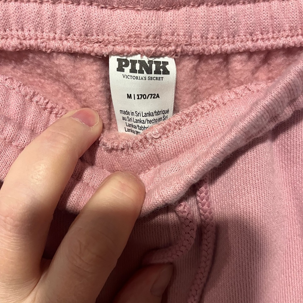 Victoria’s Secret campus fleece rolled hem shorts - Picture 3 of 4